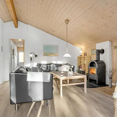 Vakantiehuis Cozy In Romo With Kitchen